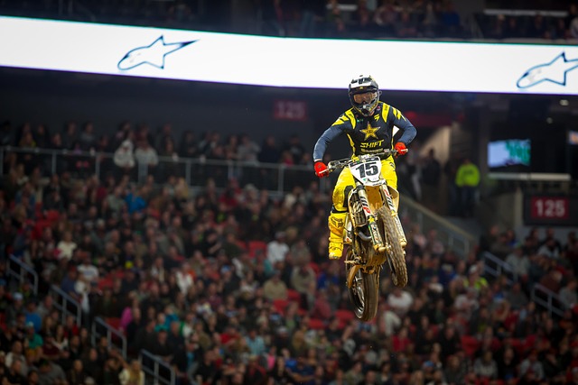 在现代足球 在现代足球