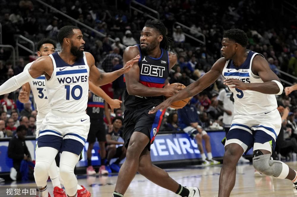 轻球员树立 轻球员树立