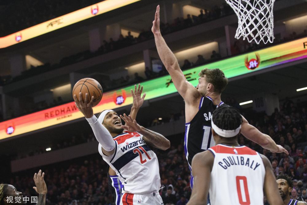 被迫离场 被迫离场